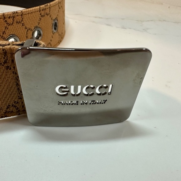 Gucci GG Signature Canvas Belt - Picture 3 of 5